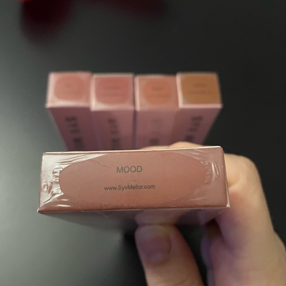 Matte Liquid Lipstick - Classic Pink - Picture 3 of 6